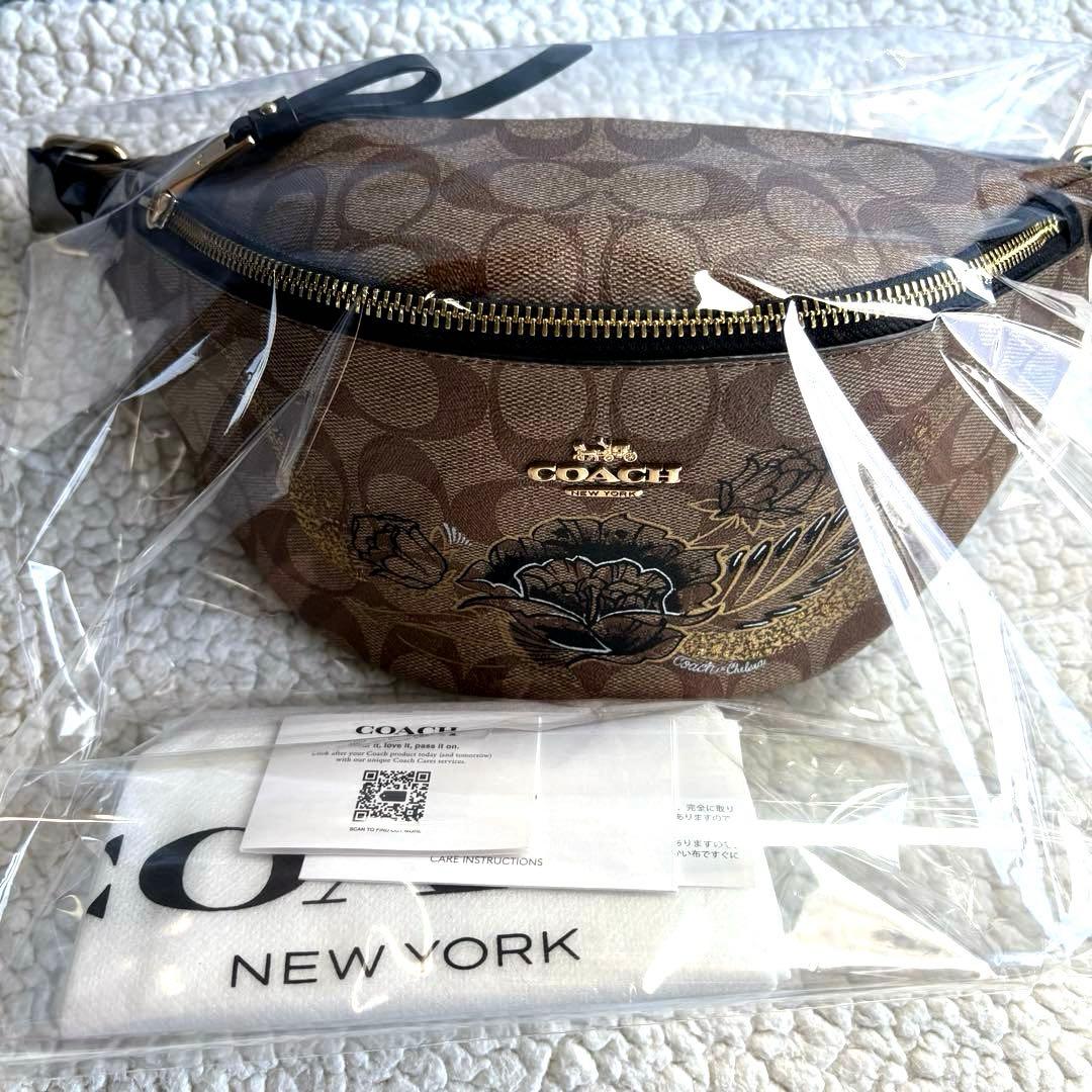 未使用級　COACH×Chelsea 限定コラボ ボディバッグ レザー PVC