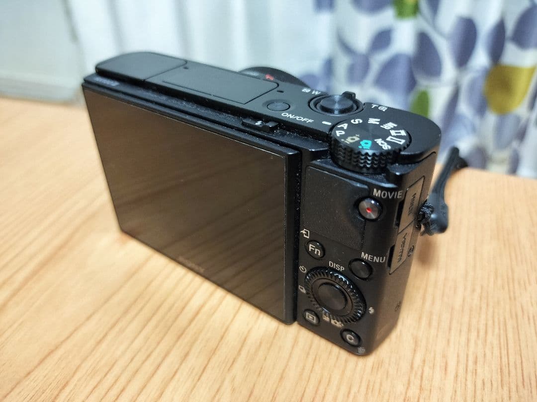 Cyber-shot DSC-RX100M3 コンパクトデジタルカメラ 海外版
