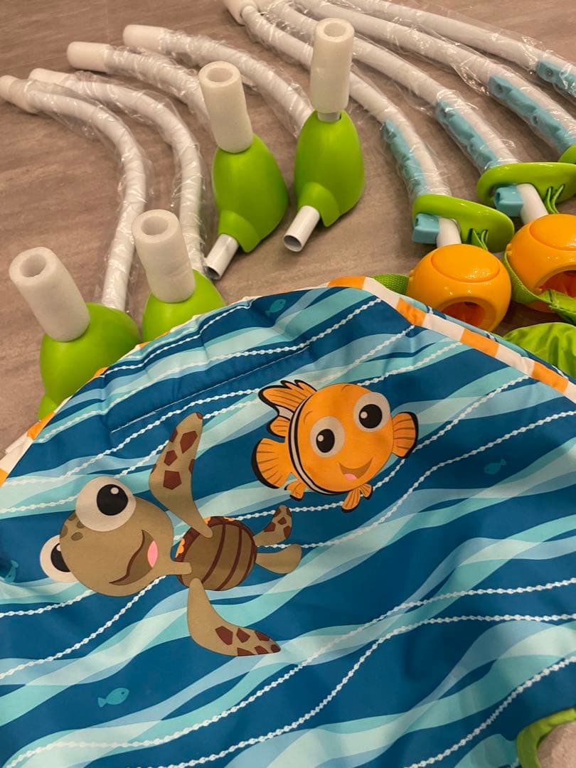 ディズニーベビー ファインディング・ニモ ジャンパルー レア