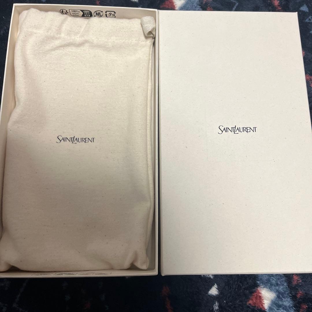SAINT LAURENT ブラックレザー長財布