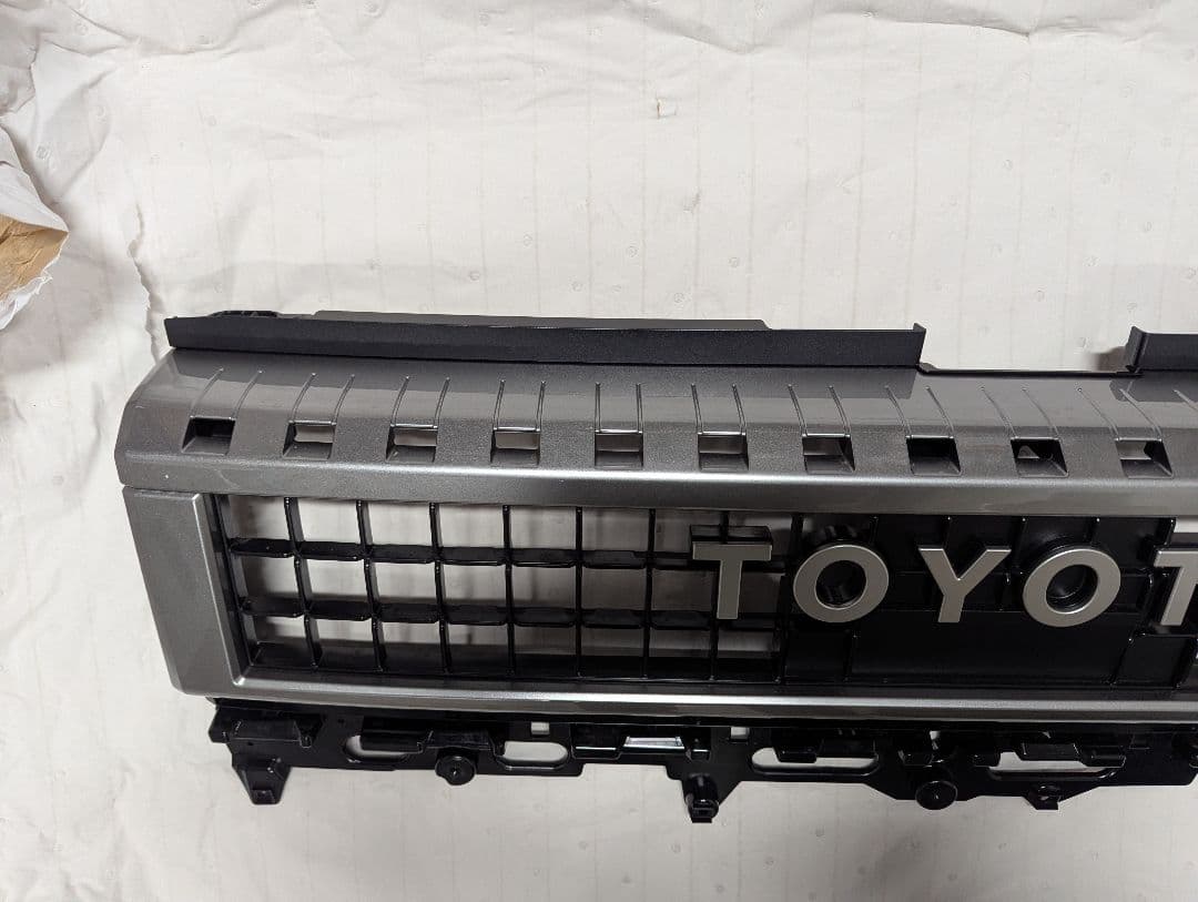 ランクル250vx ラジエーターグリル