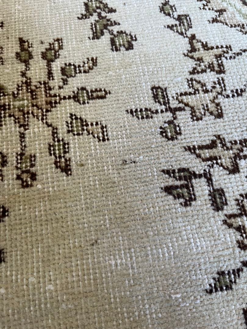 ボタニカル メダリオン　モスグリーン トルコラグ ヴィンテージラグ　雅姫さん