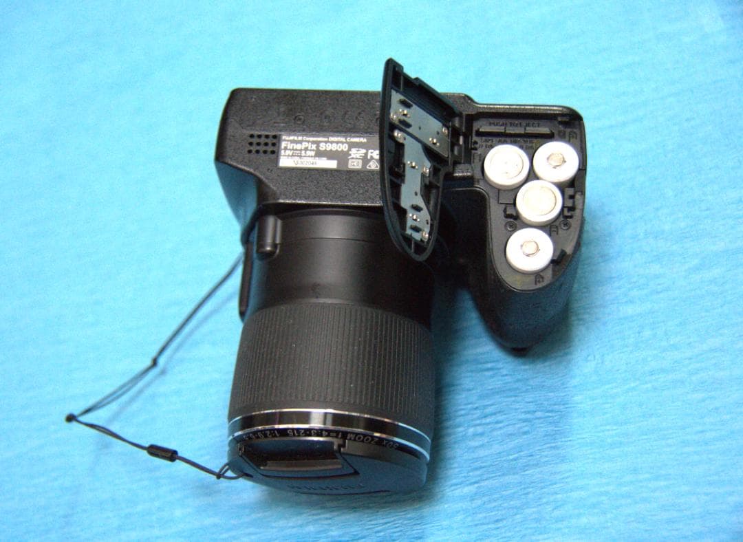 ❤最終特売特価❤FUJIFILM FINEPIX S9800 　50倍ZOOM
