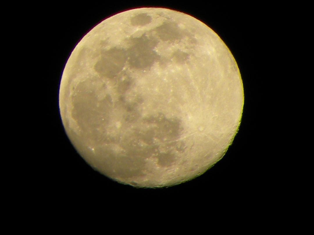 ❤最終特売特価❤FUJIFILM FINEPIX S9800 　50倍ZOOM