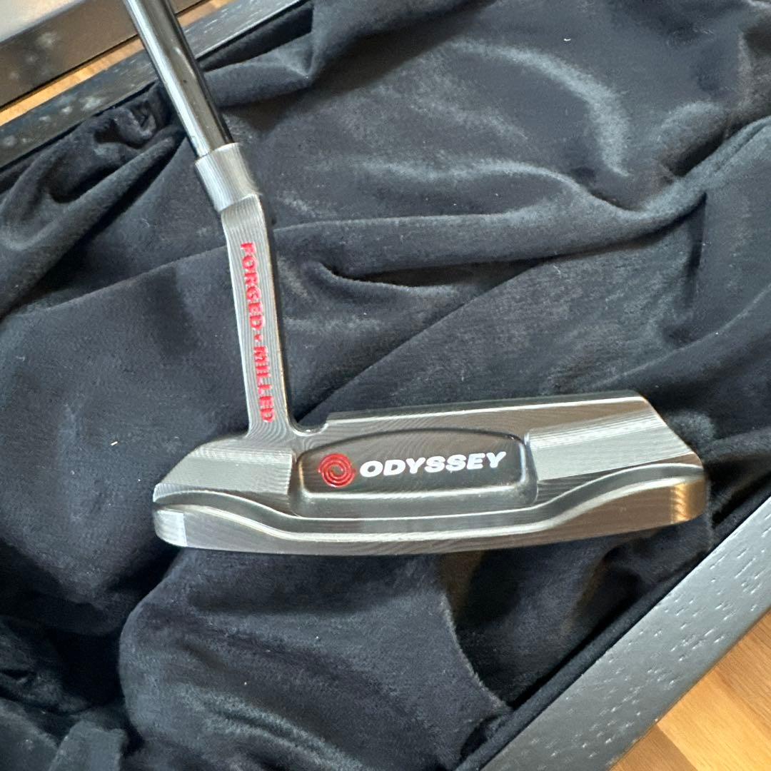 ODYSSEY 世界限定350本ダマスカスツアーパター 化粧箱　未使用革グリップ