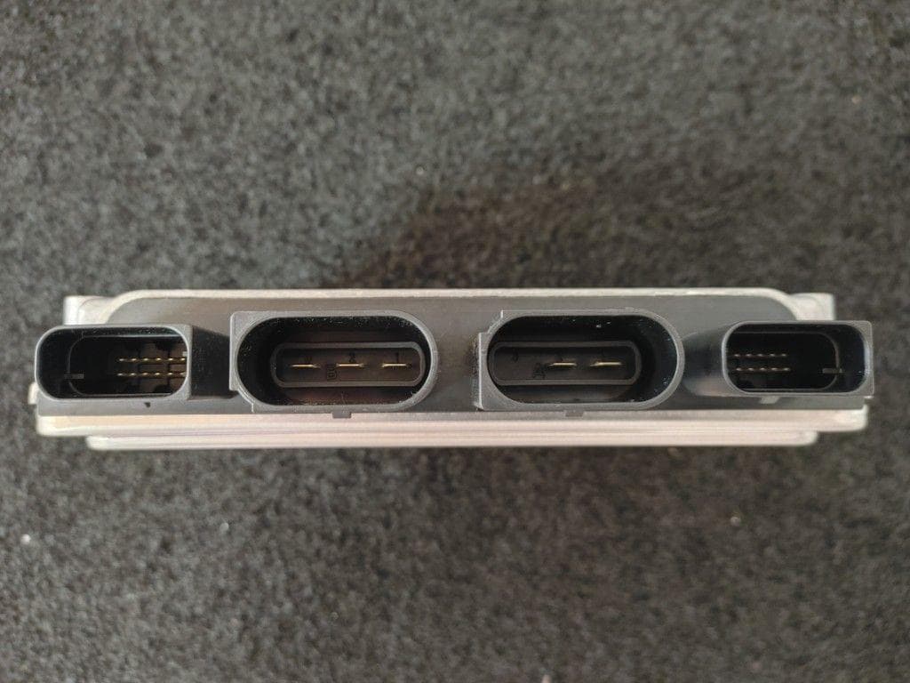  LCI アクティブステアリング ユニット コンピューター 6854031