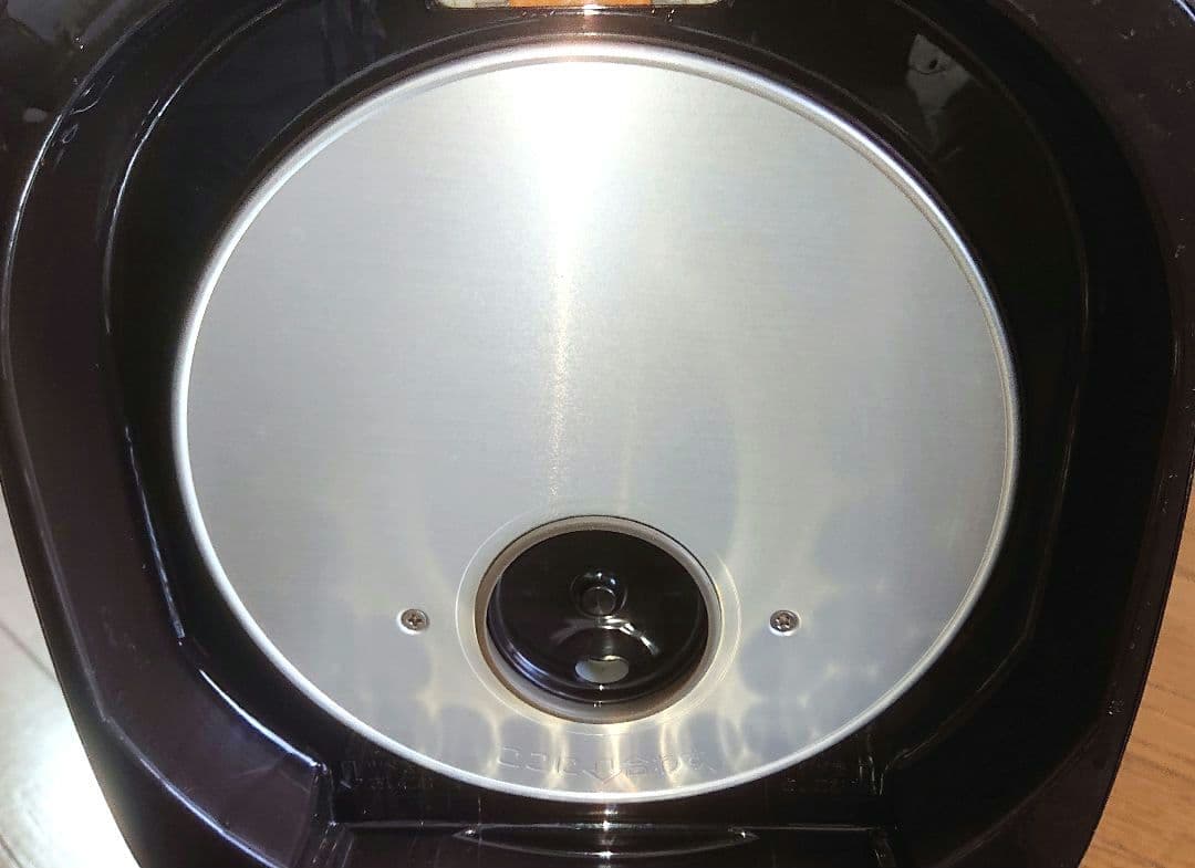 象印 IH炊飯ジャー NW-VB10型 (2023年製) 使用品