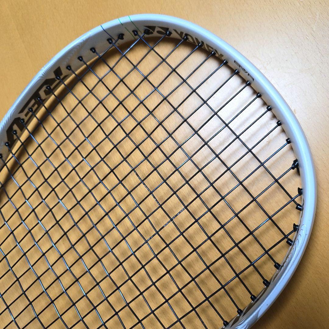 美品　 YONEX　ヨネックス　NANOFORCE 8V　REV　ナノフォース