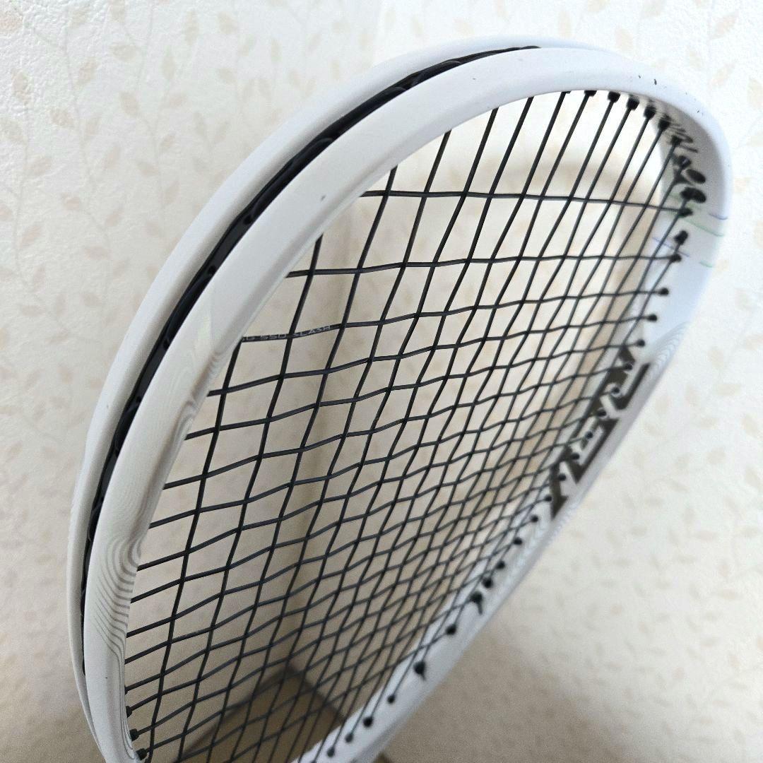 美品　 YONEX　ヨネックス　NANOFORCE 8V　REV　ナノフォース