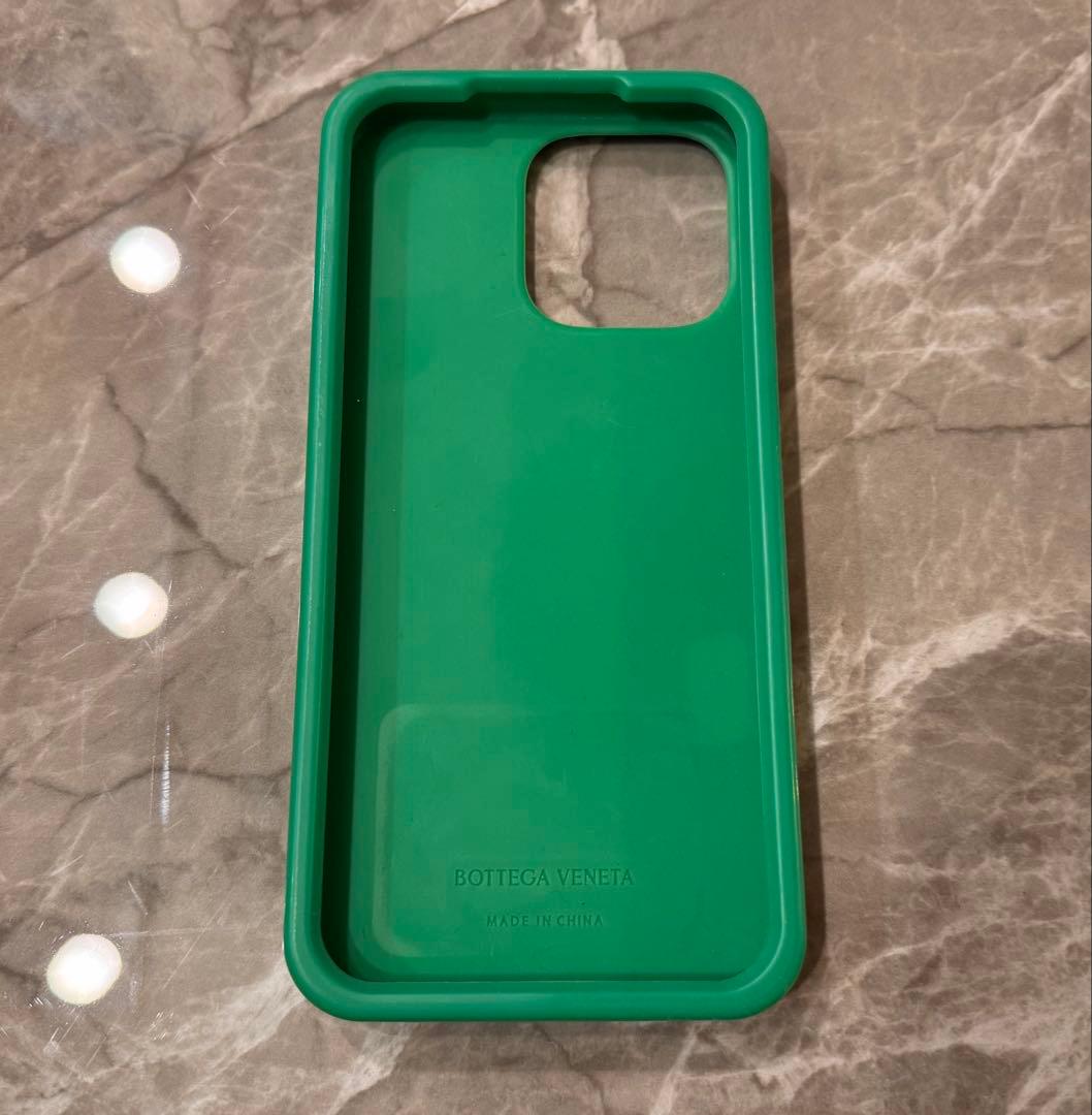 ボッテガヴェネタBOTTEGA VENETA iPhone16ProMaxケース