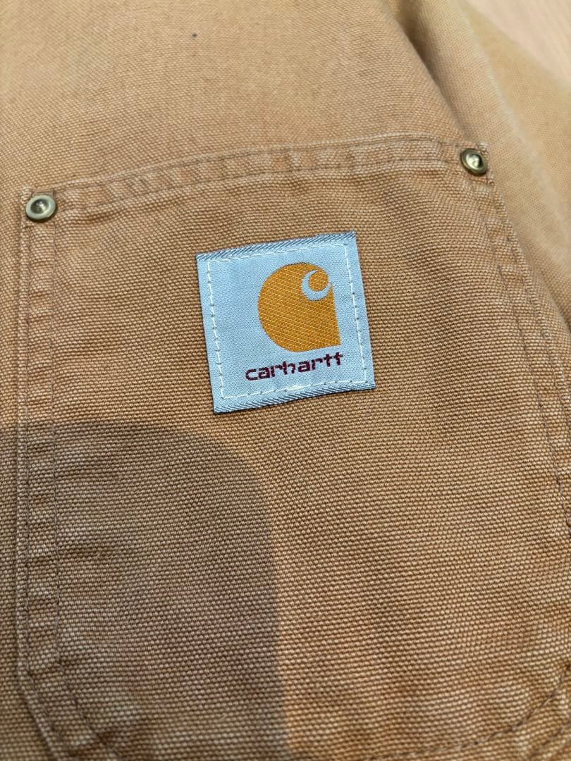 カーハート　ミシガンチョアコート　星タグ