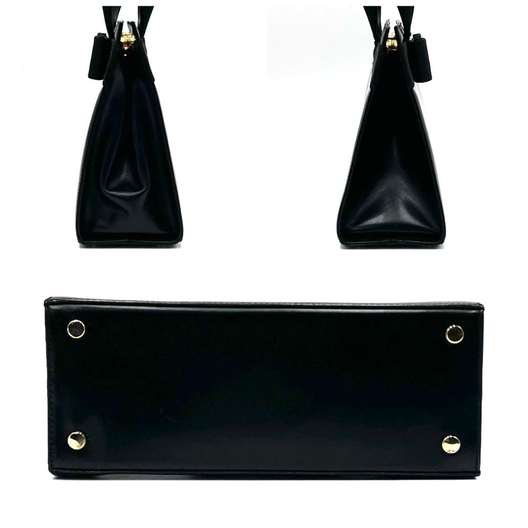 未使用級● フェラガモ 2way ハンドバッグ ヴァラリボン ブラック レザー