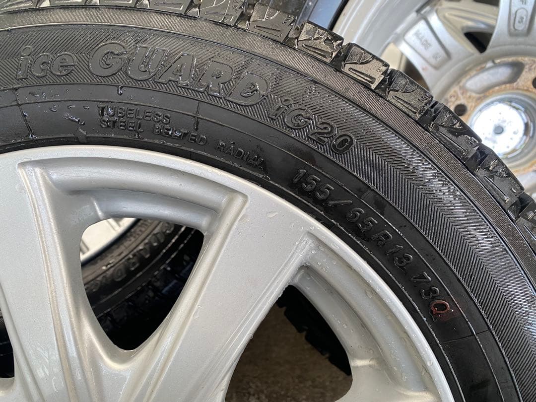 スタッドレスタイヤ　アルミホイール付き　4本　155/65R13