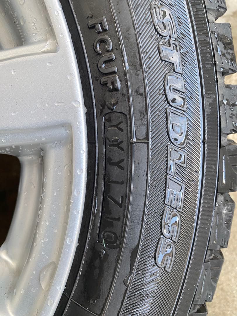 スタッドレスタイヤ　アルミホイール付き　4本　155/65R13