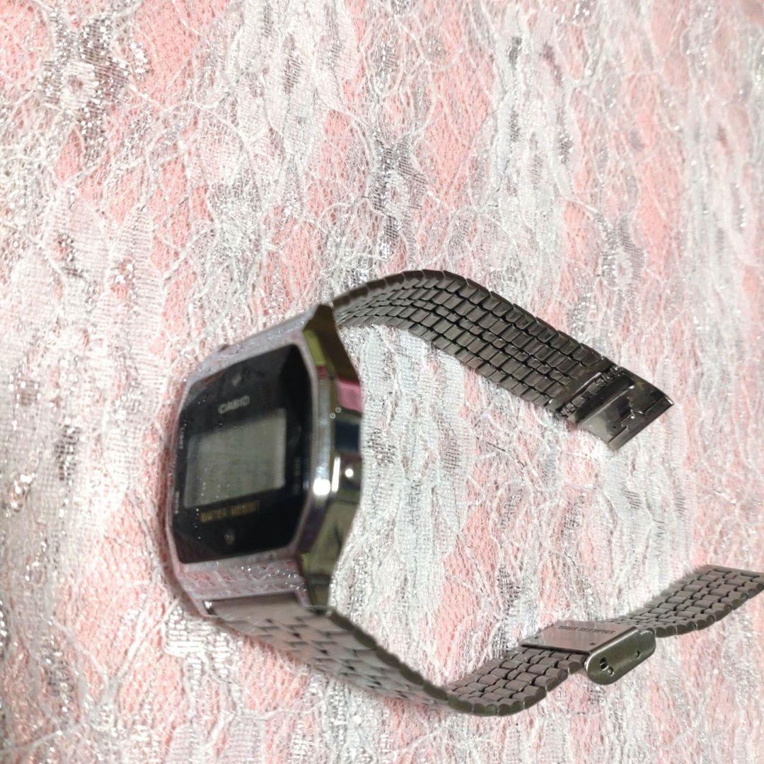 ✨美品✨CASIO✨チープカシオ A159W　天然ダイヤ付きメンズ腕時計