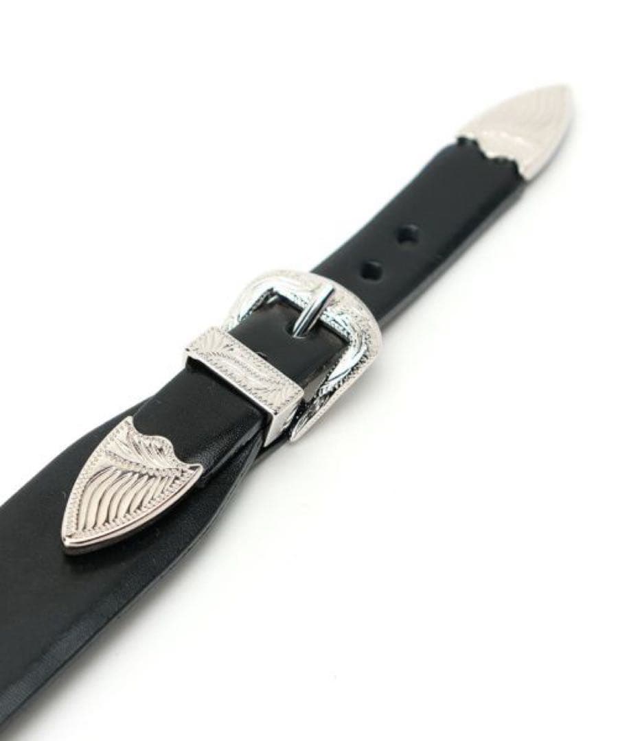 TOGA TOO(トーガトゥ)のダブルバックルバングル