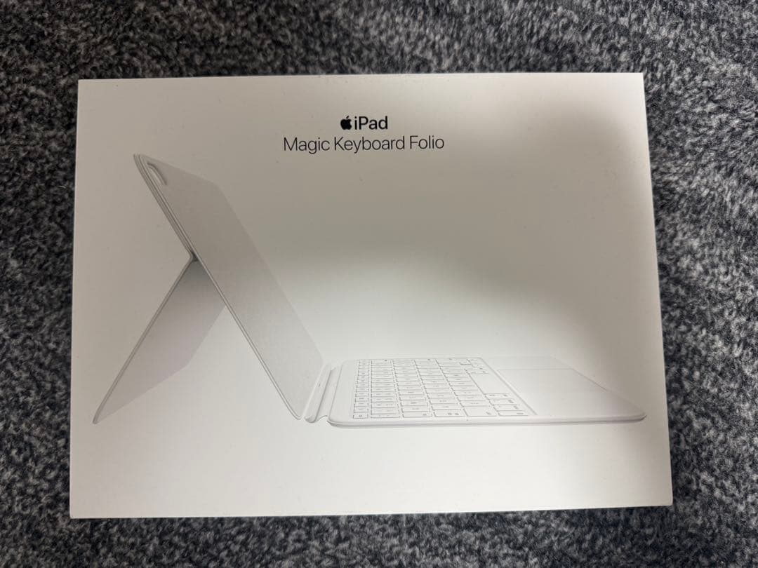 【美品】iPad Magic Keyboard Folio 第10世代、A16