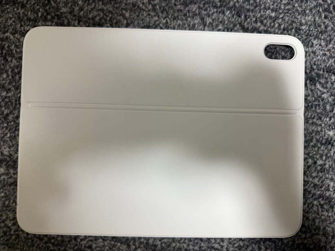 【美品】iPad Magic Keyboard Folio 第10世代、A16