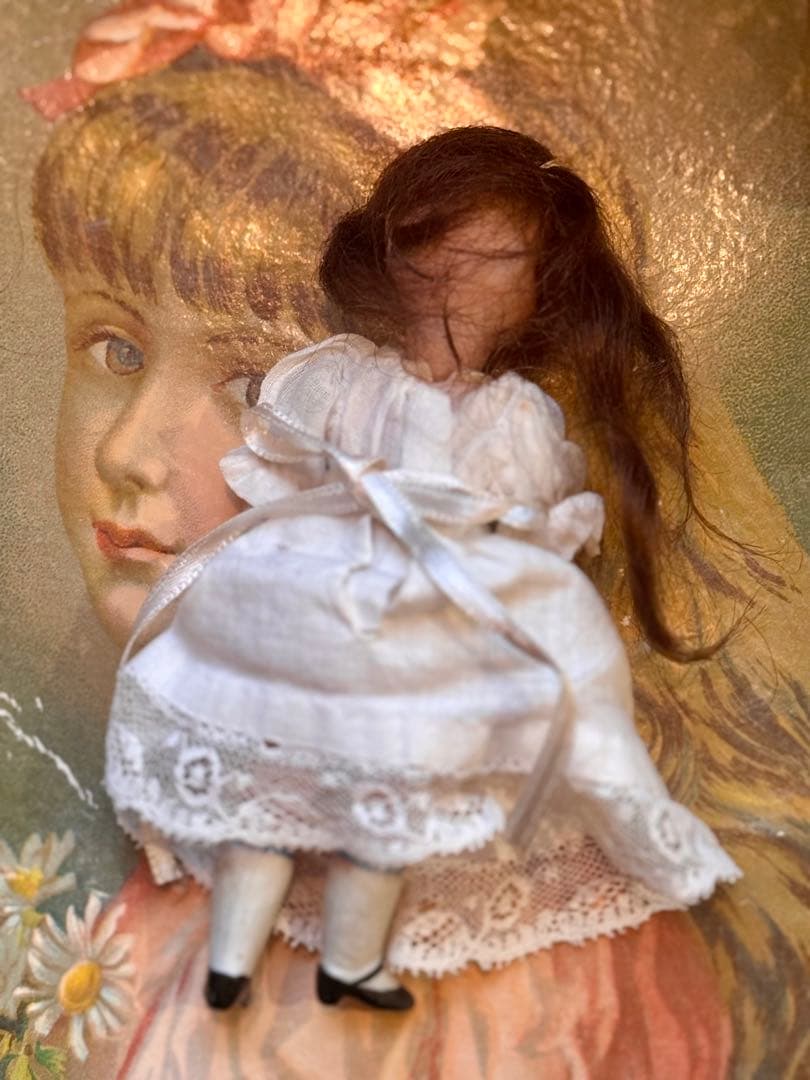 専用ページ　フランス　アンティーク　＊ミニョネット＊ユニフランスドール　布花付き