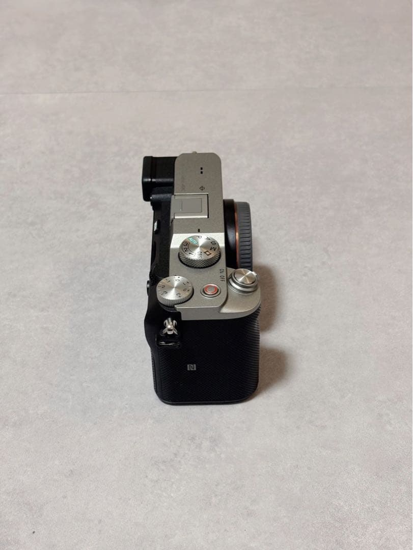 α7c ILCE-7C (S)