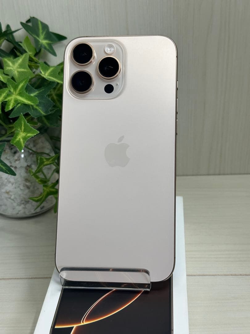 ✨iPhone 16 Pro Max 256GB デザートチタニウム✨充放電5回