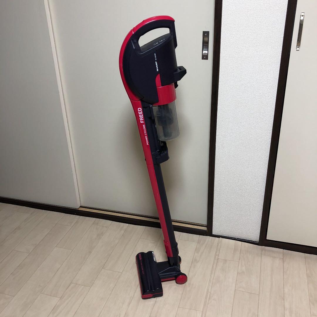 シャープ  EC-SX320  コードレス  掃除機  車  清掃