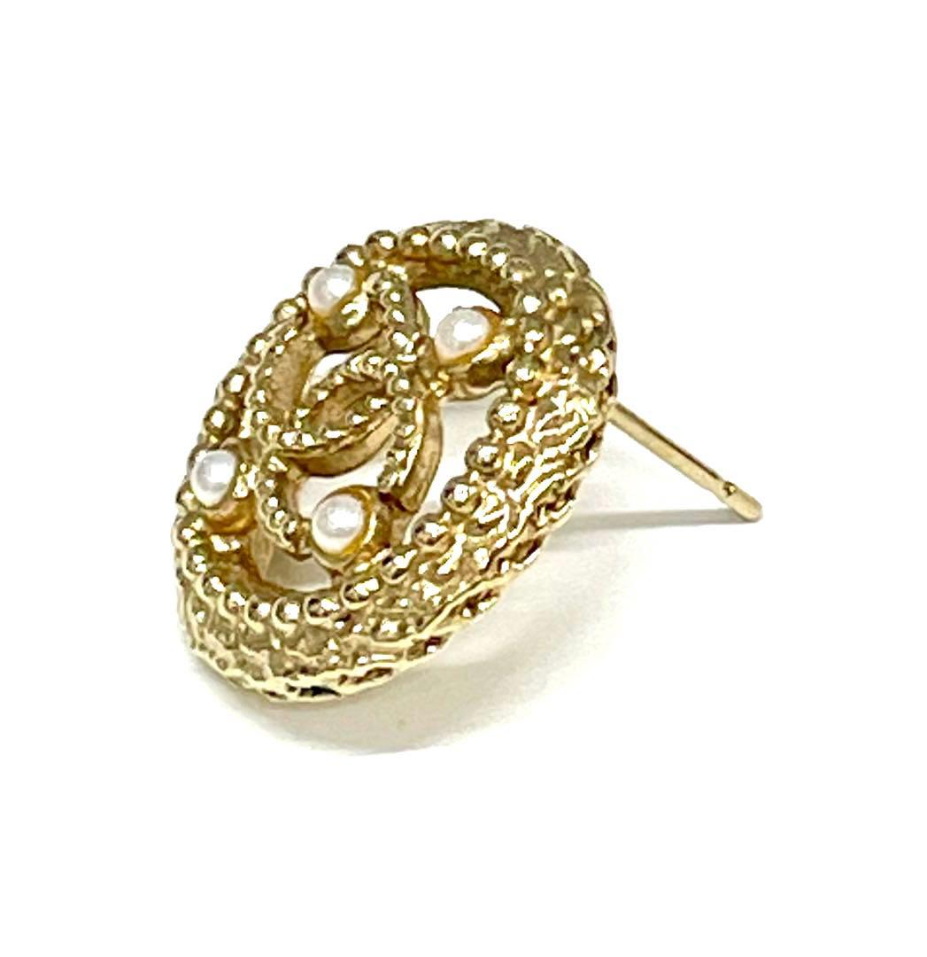 正規品CHANELサークルパールピアス　片方