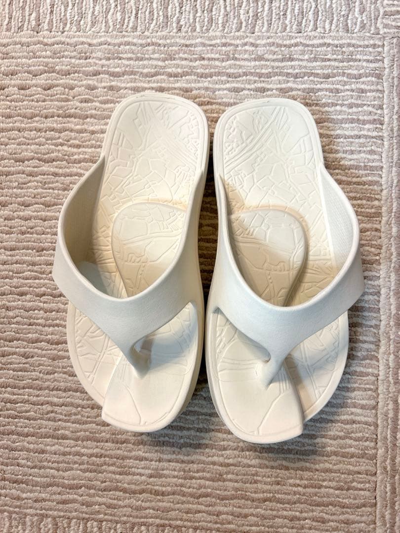 お値下げ中です⭐︎ラクバキ　イージーサンダル　sサイズ　ナチュラル