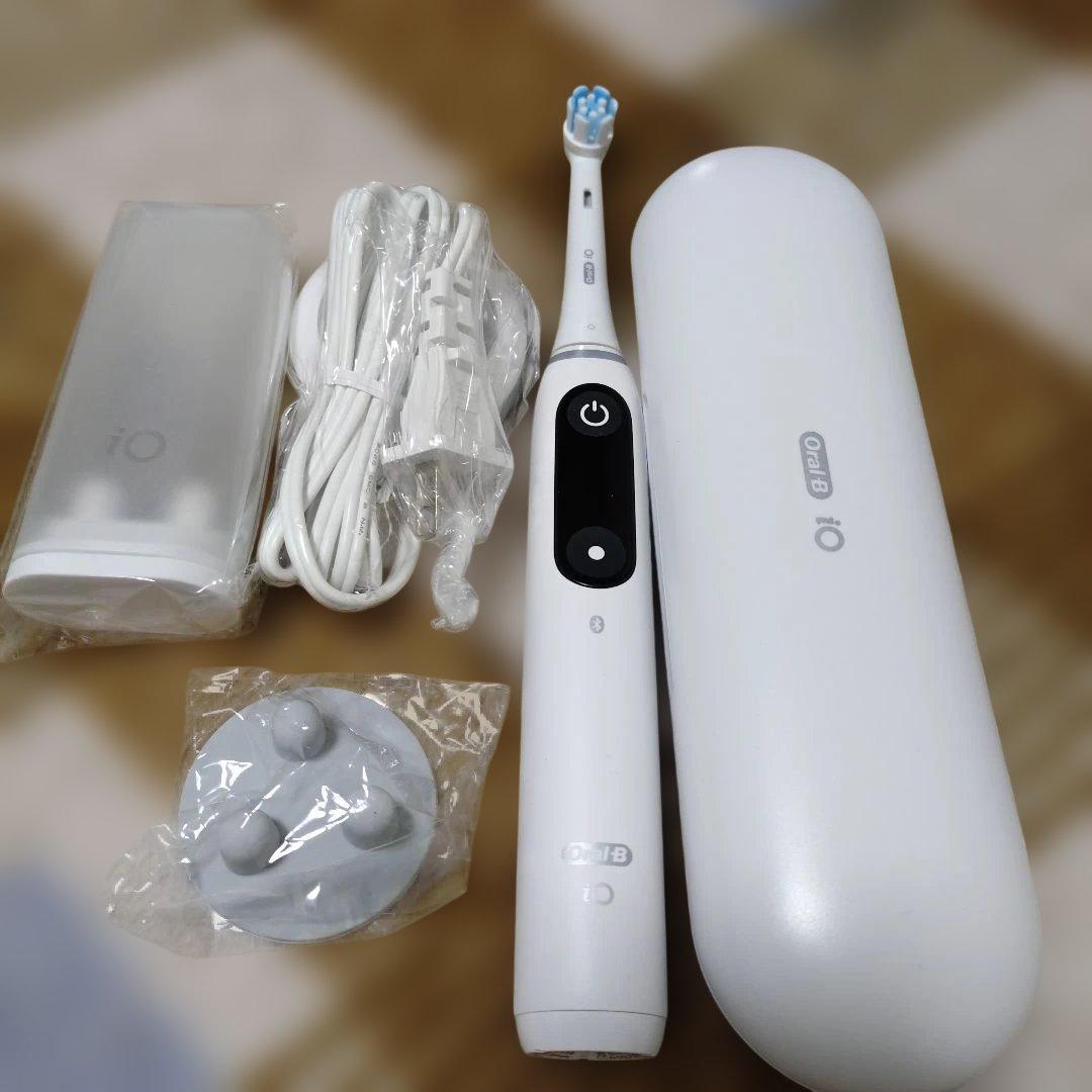 ブラウン　電動歯ブラシ　io8