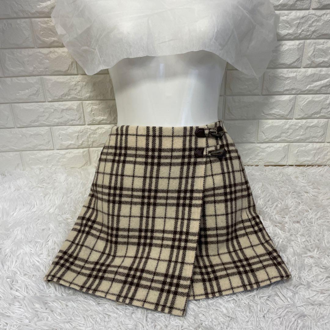 BURBERRY.bluelabel/バーバリー、ラップミニスカート、36サイズ