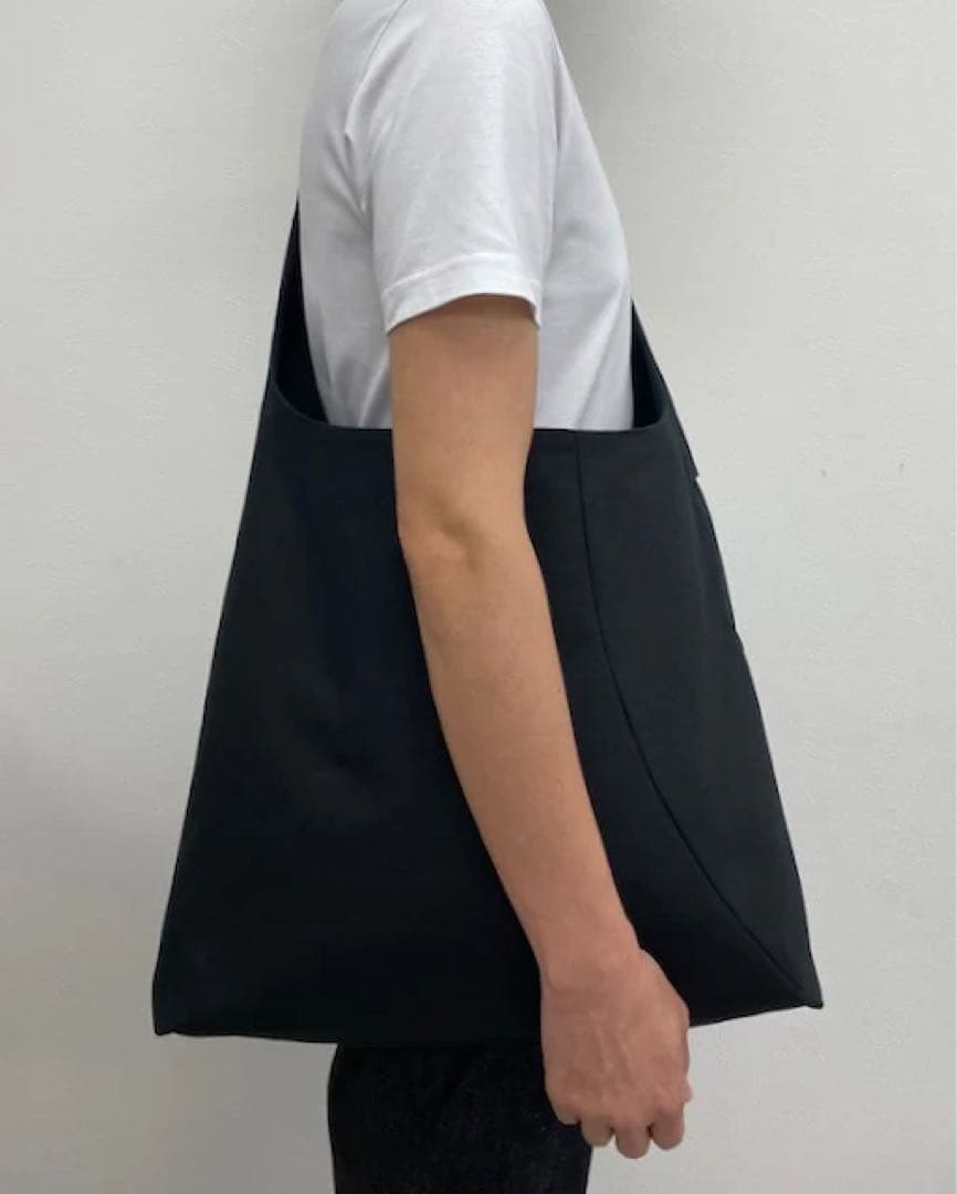 K8.0 + caviar ショルダーバッグ