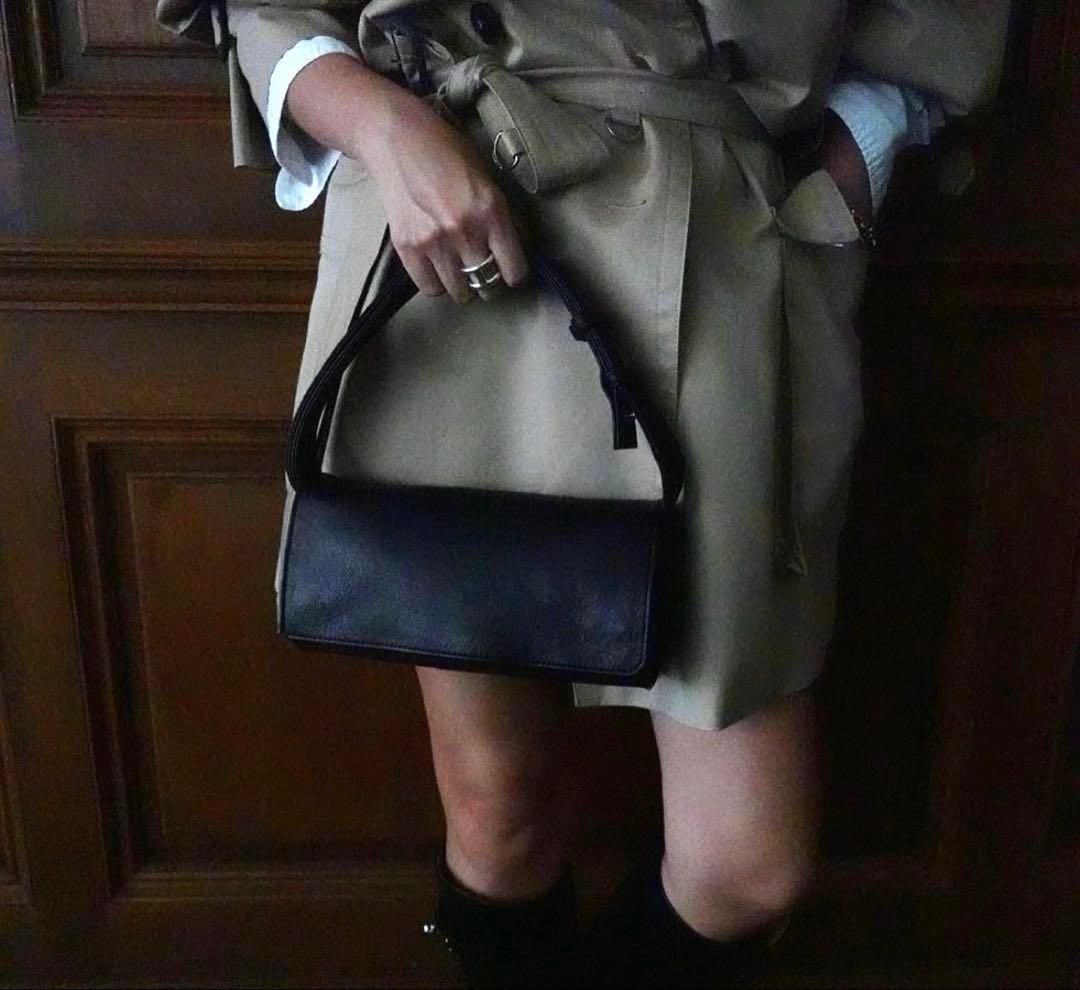 ETRE TOKYO × Inswirl ディアスキンボディバッグ