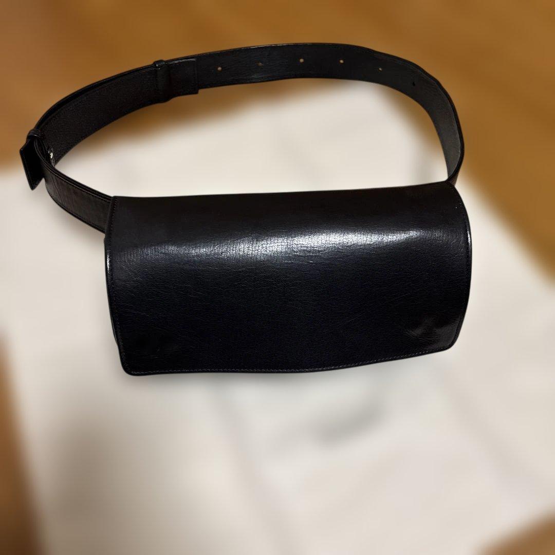 ETRE TOKYO × Inswirl ディアスキンボディバッグ