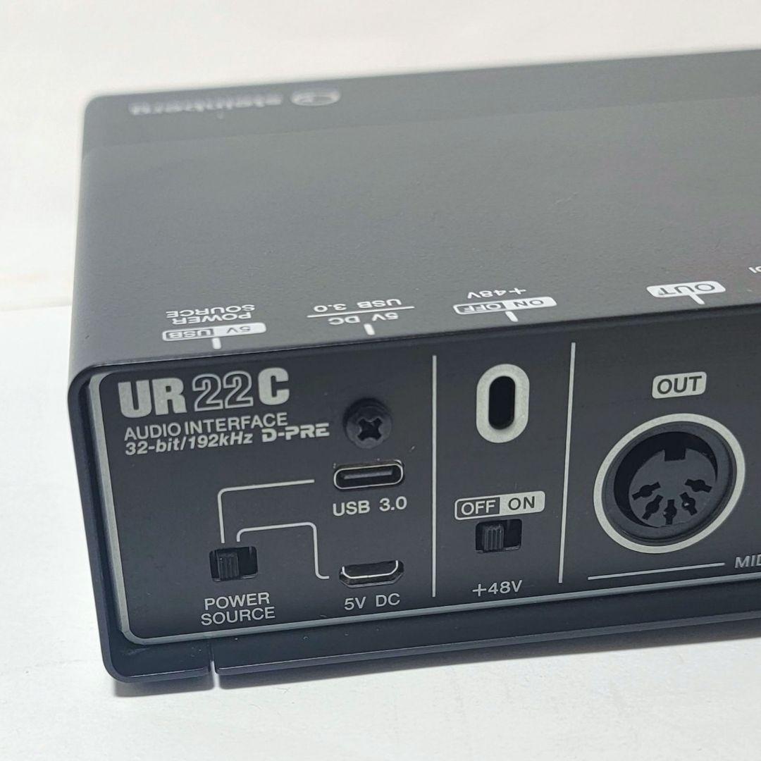 UR22C オーディオインターフェイス ケーブル付き