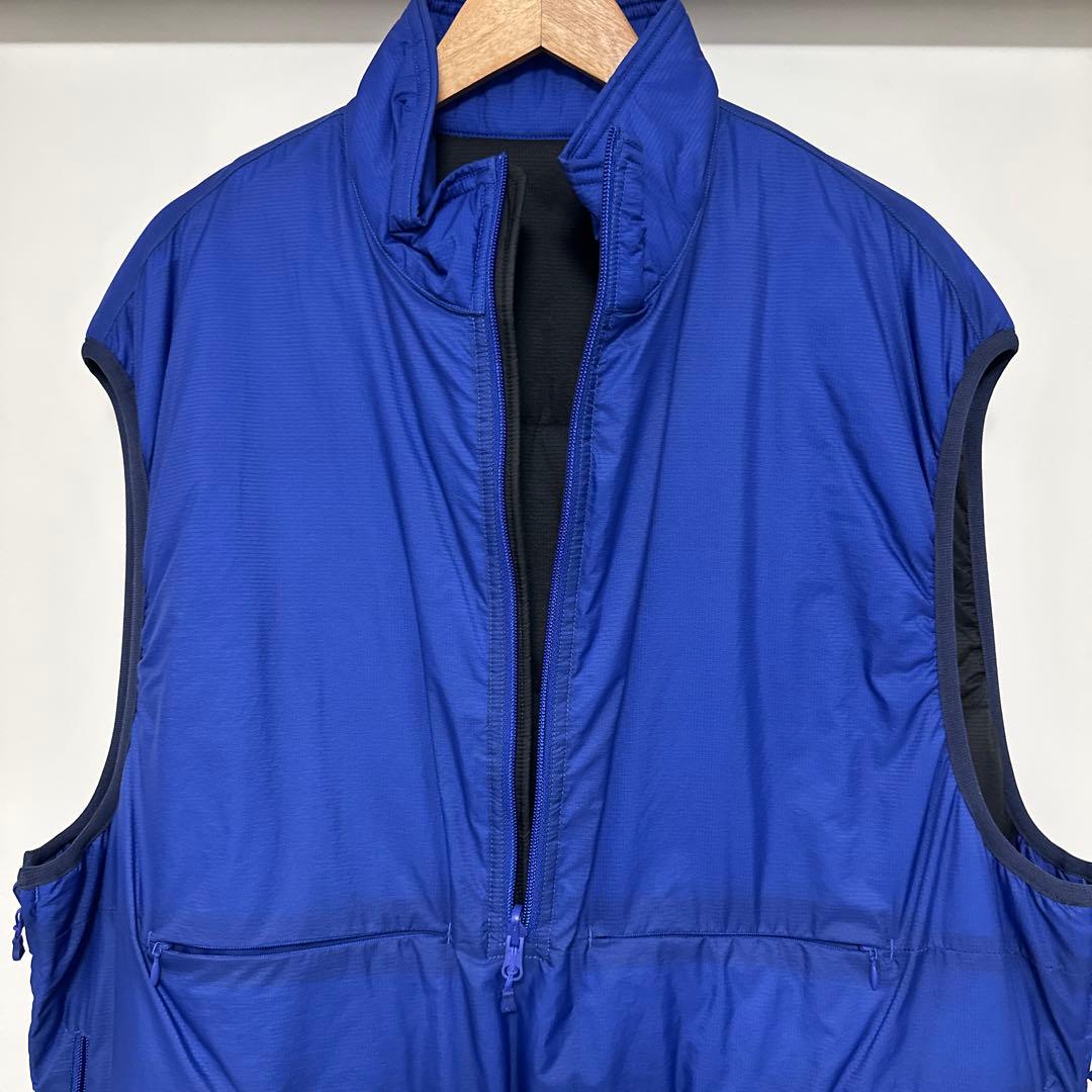 トップス TECH REVERSIBLE PULLOVER PUFF VEST