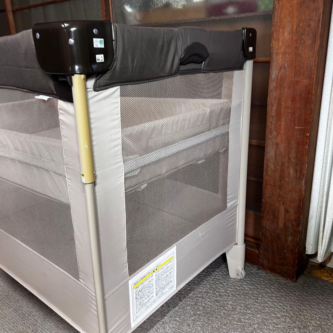 アップリカ ココネル　ココア ベビーベッド 出産準備 新生児