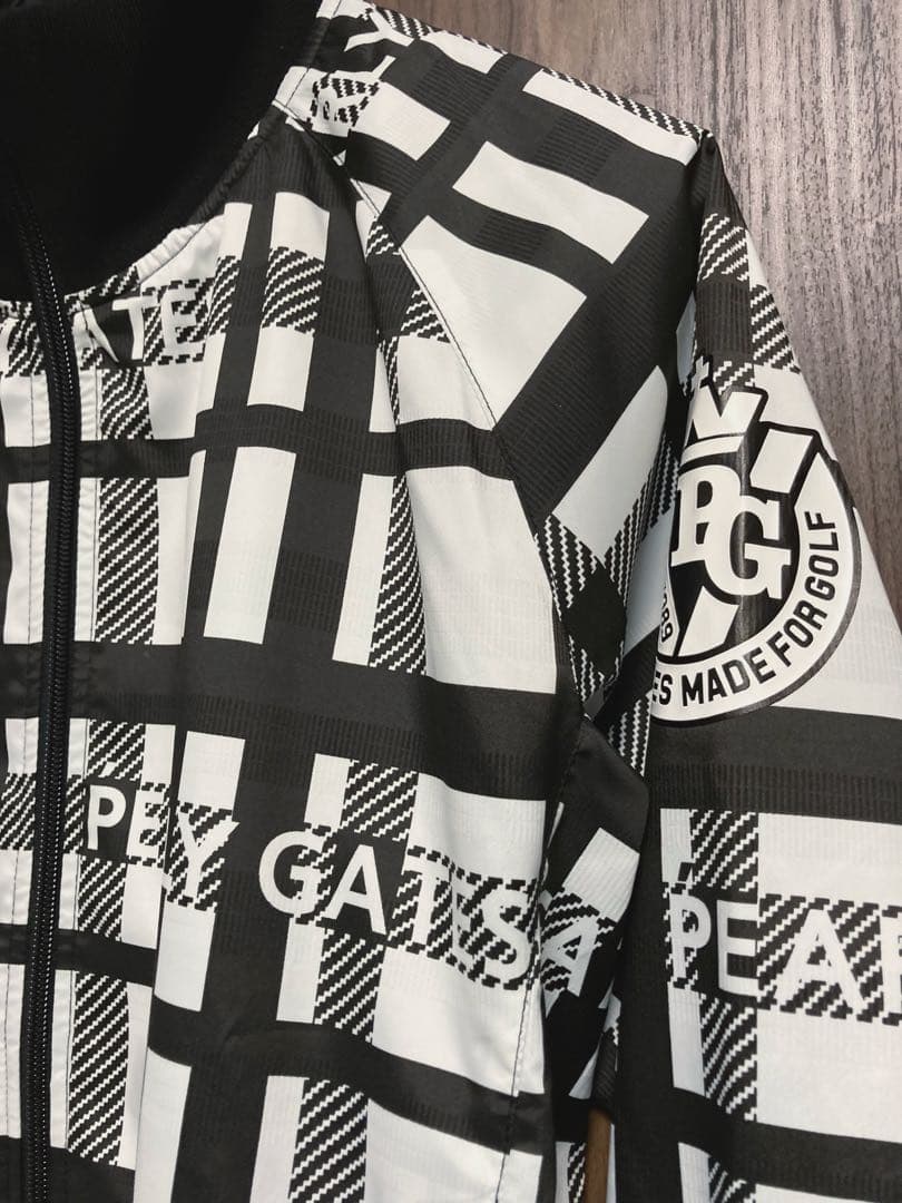 お値下げ　美品　パーリーゲイツ レディース　蓄熱ジャケット