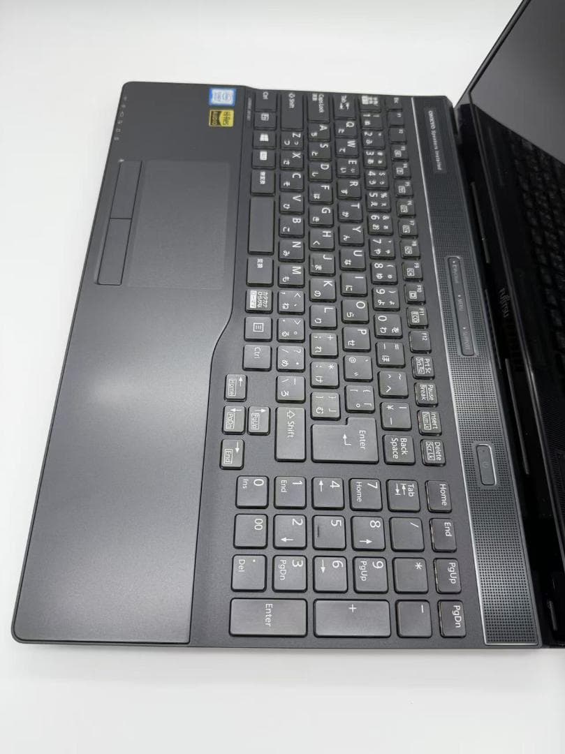 美品 富士通 第8世代 16GB 新品SSD+HDD Office2021b