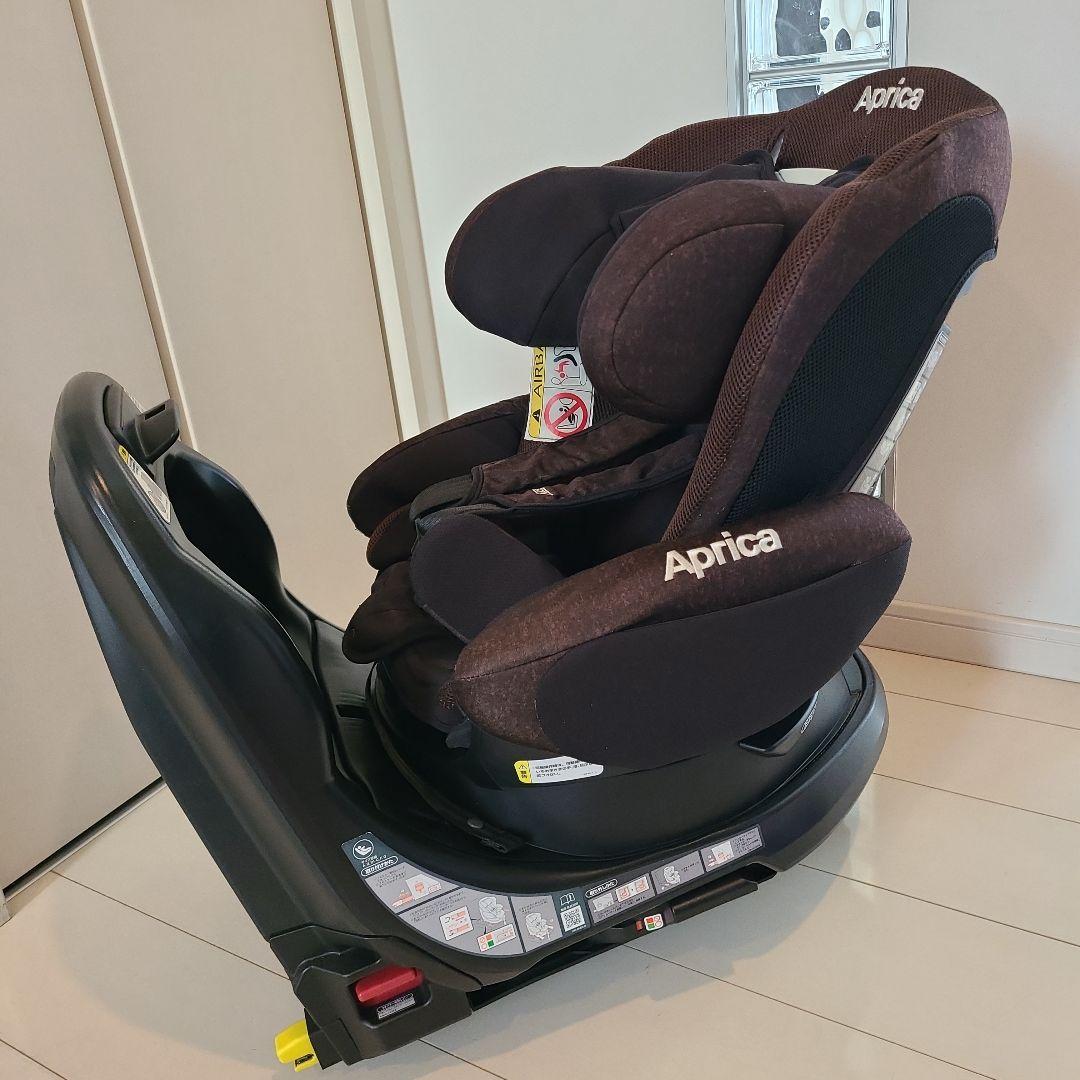 Aprica　アップリカフラディアグロウISOFIXブラウン　付属品完備