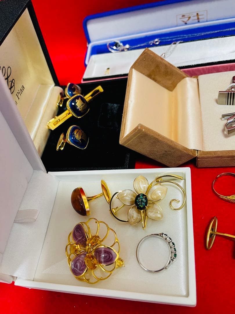 ブランド不明　ネックレス　ピアス　ネクタイピン　カフス　指輪　その他　おまとめ