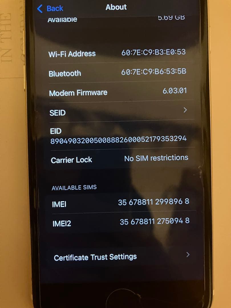 iPhoneSE 第二世代 本体　箱付き　128GB