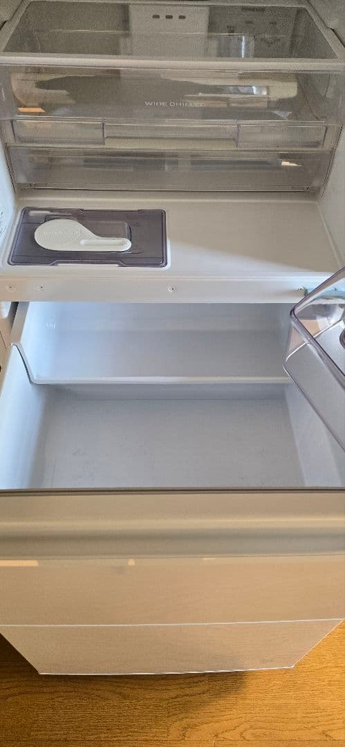 美品　三菱　冷凍冷蔵庫　MR-C33G-W　3ドア