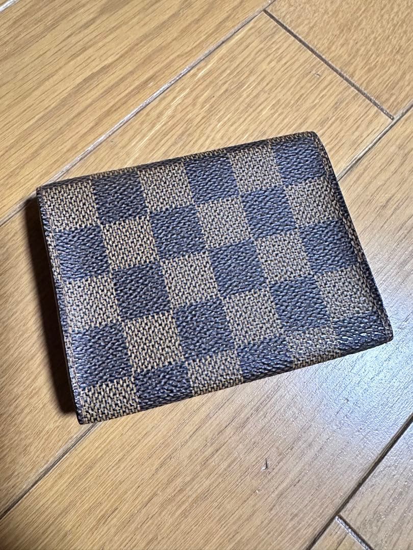 【最終値下げ】LOUIS VUITTON 名刺入れ