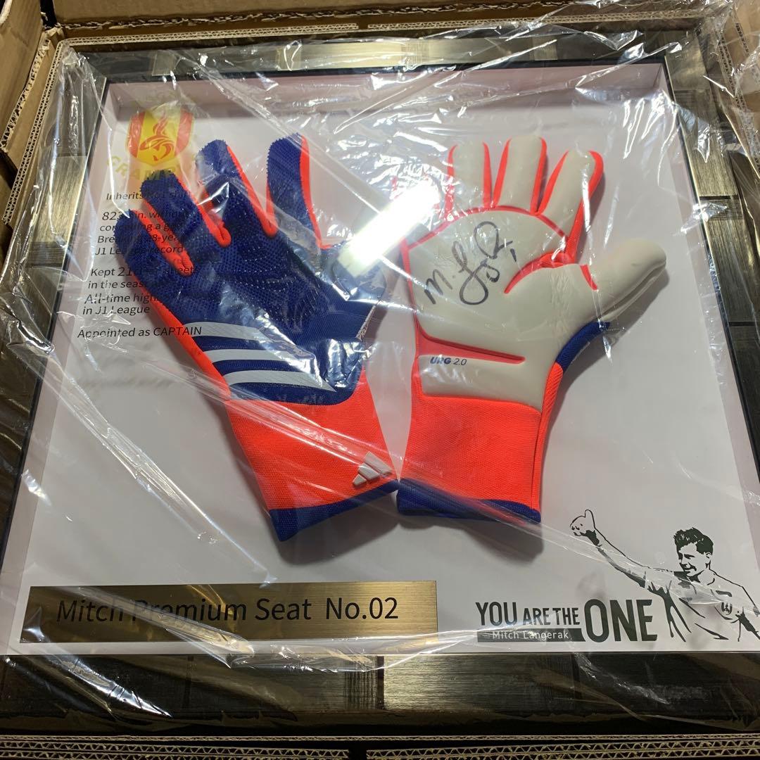 名古屋グランパス　ランゲラック　額縁入り　GKグローブ　サイン入り