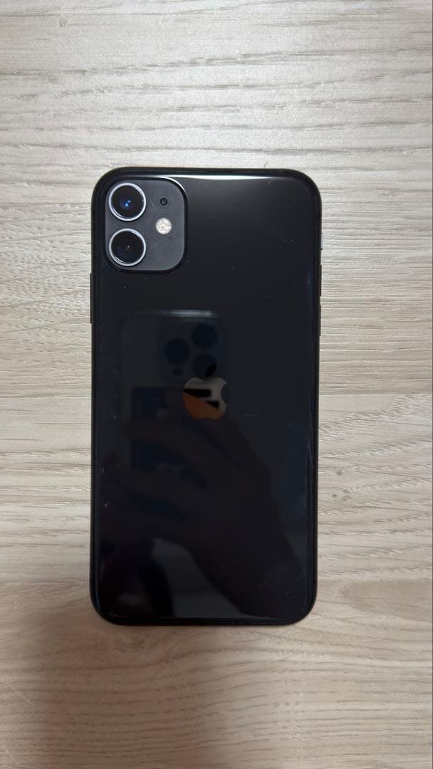 Apple iPhone 11 ブラック 64GB 本体