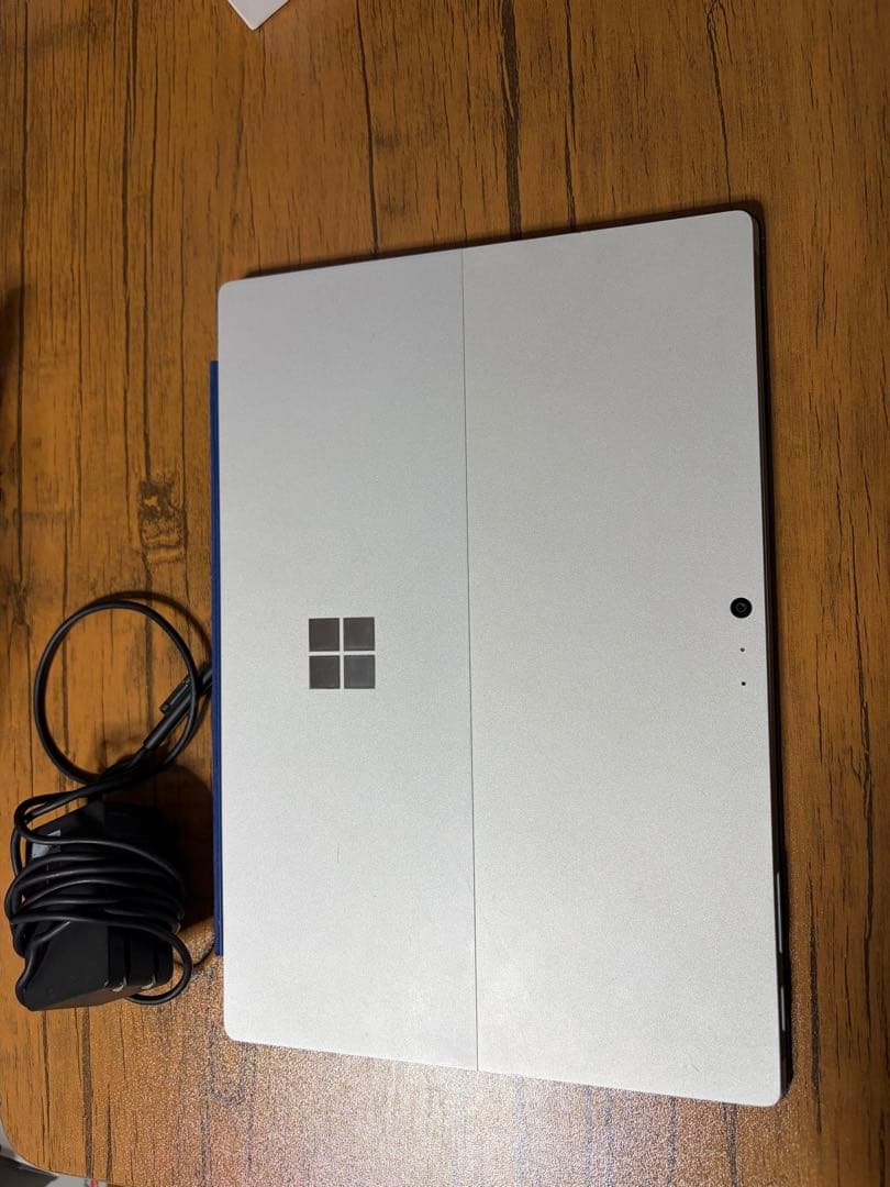Microsoft SurfacePro4 + 純正キーボード付き