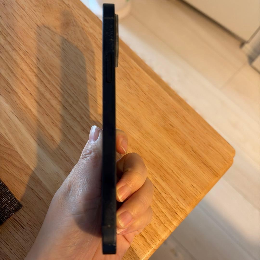 週末限定値下げ！目立った傷など無し★iPhone 12 ブラック256GB