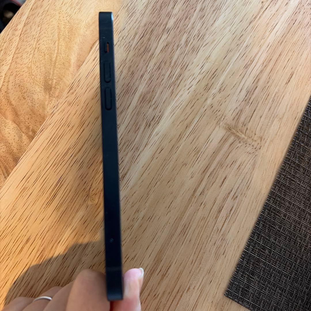 週末限定値下げ！目立った傷など無し★iPhone 12 ブラック256GB