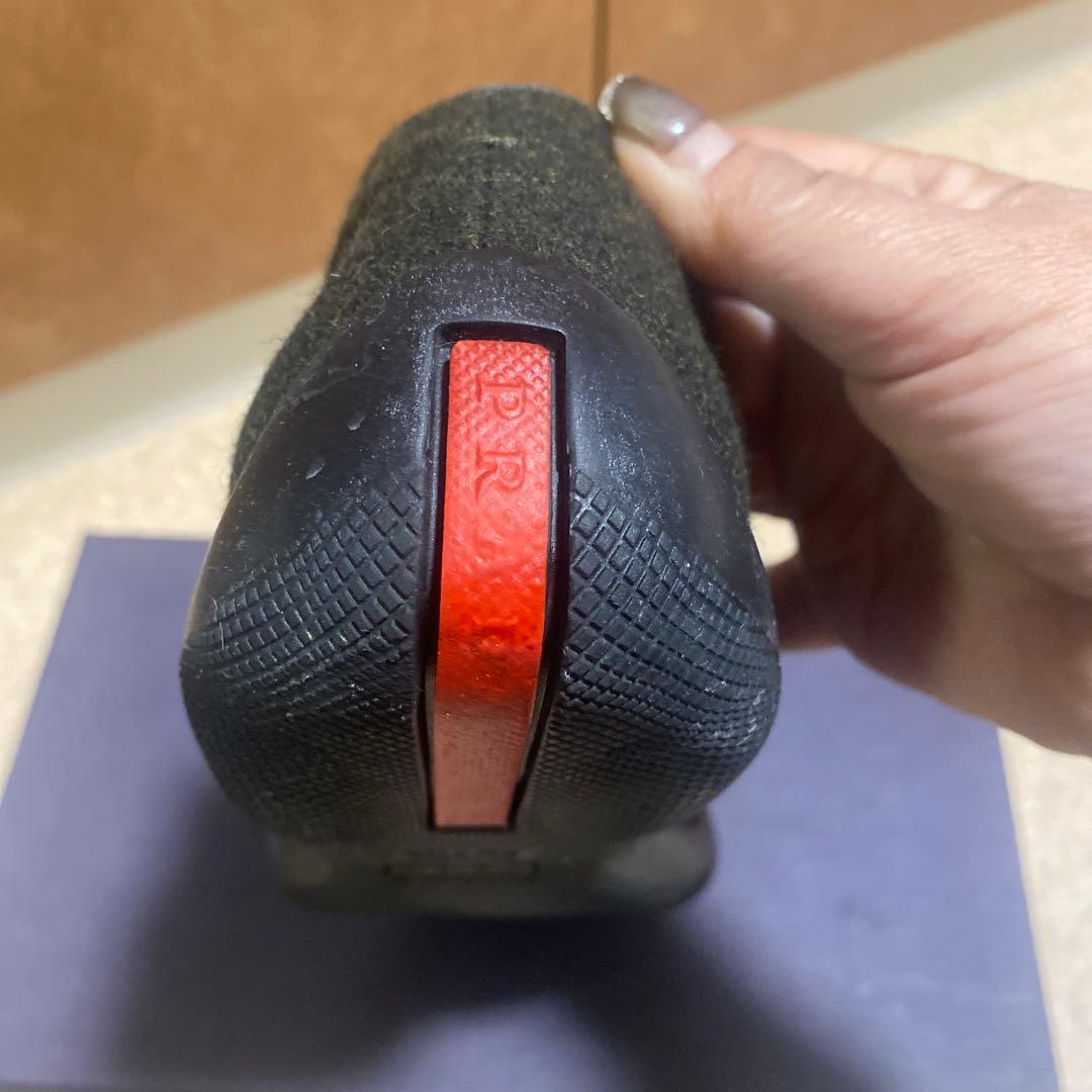 ぎゅな　PRADA スポーツグレイウールスニーカー