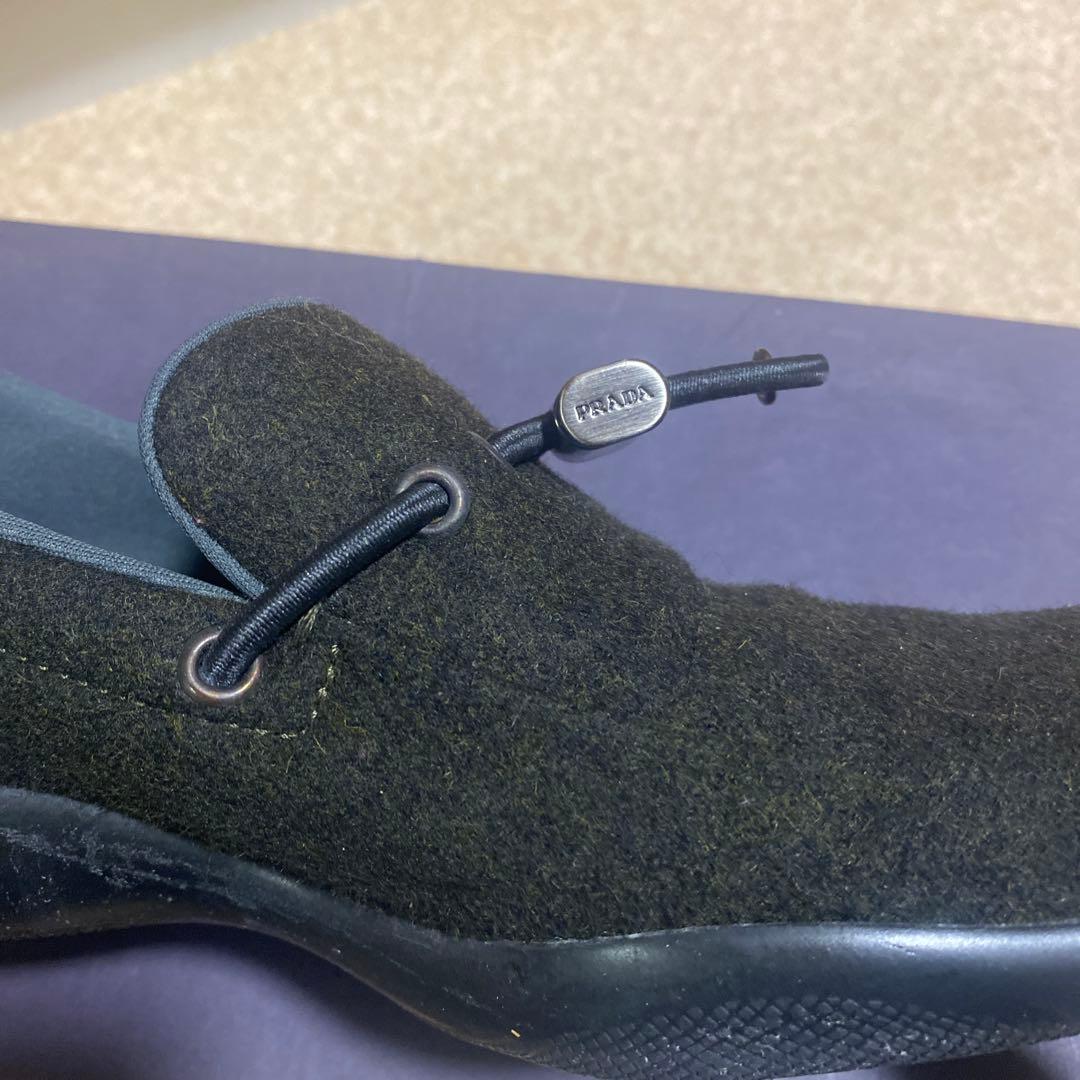 ぎゅな　PRADA スポーツグレイウールスニーカー